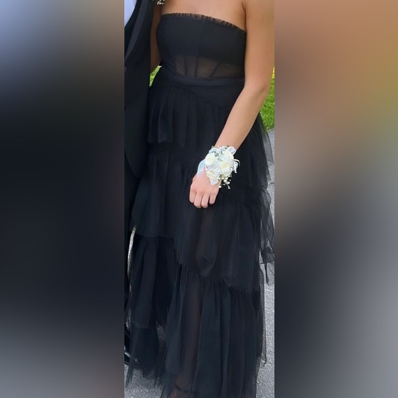 Betsy and Adam Long Mesh Corset Gown (black) - Picture 4 of 6